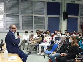 incontro con Il giornalista Nello Scavo 